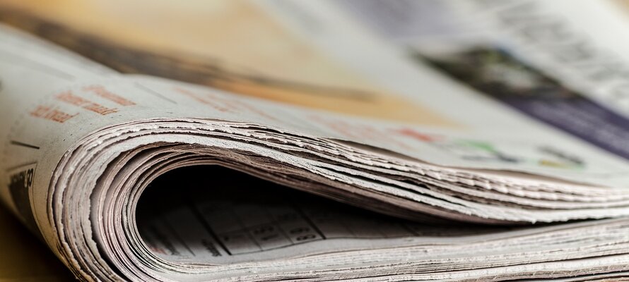 newspapers-ge34a6e79d_1920.jpg